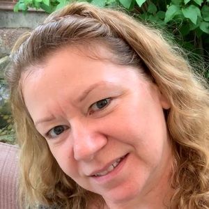 Meet your Posher, Theresa